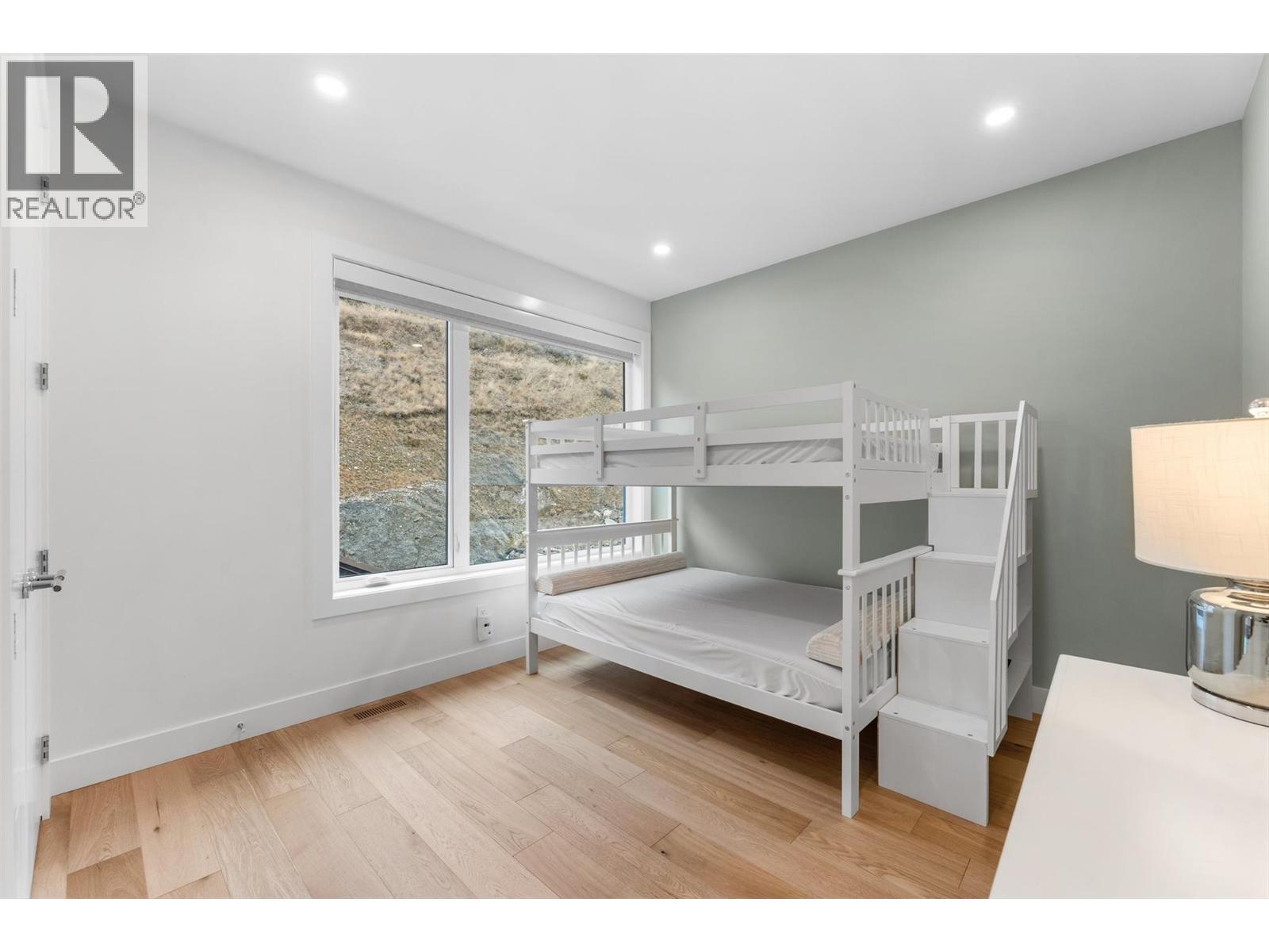 541 Clifton Court, Kelowna