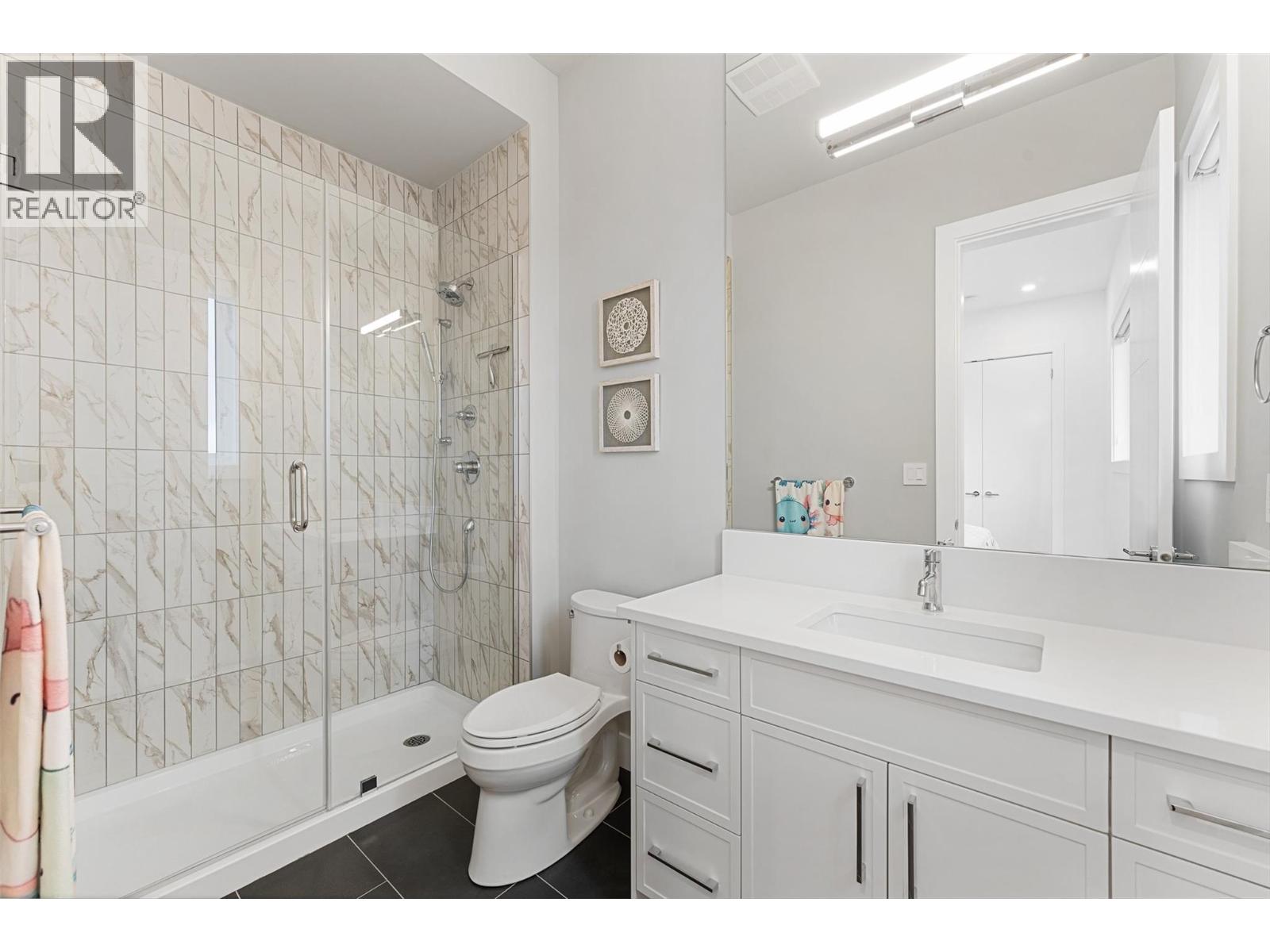 541 Clifton Court, Kelowna