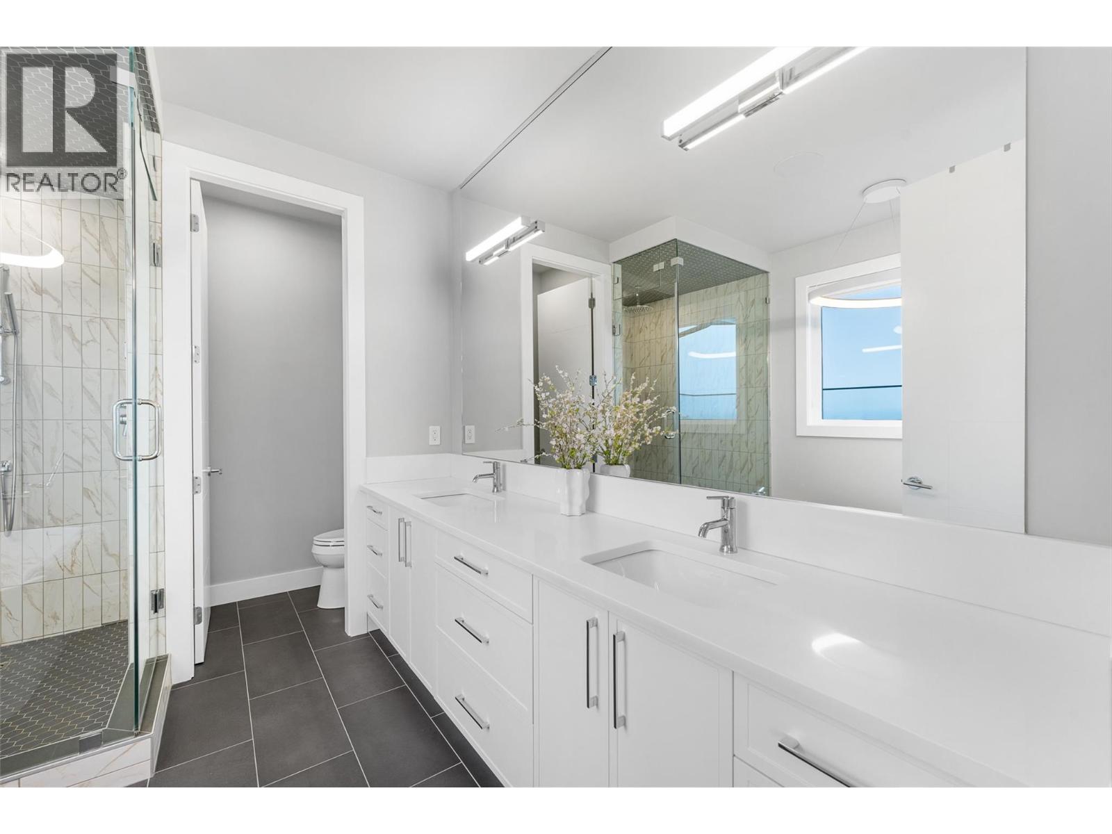 541 Clifton Court, Kelowna