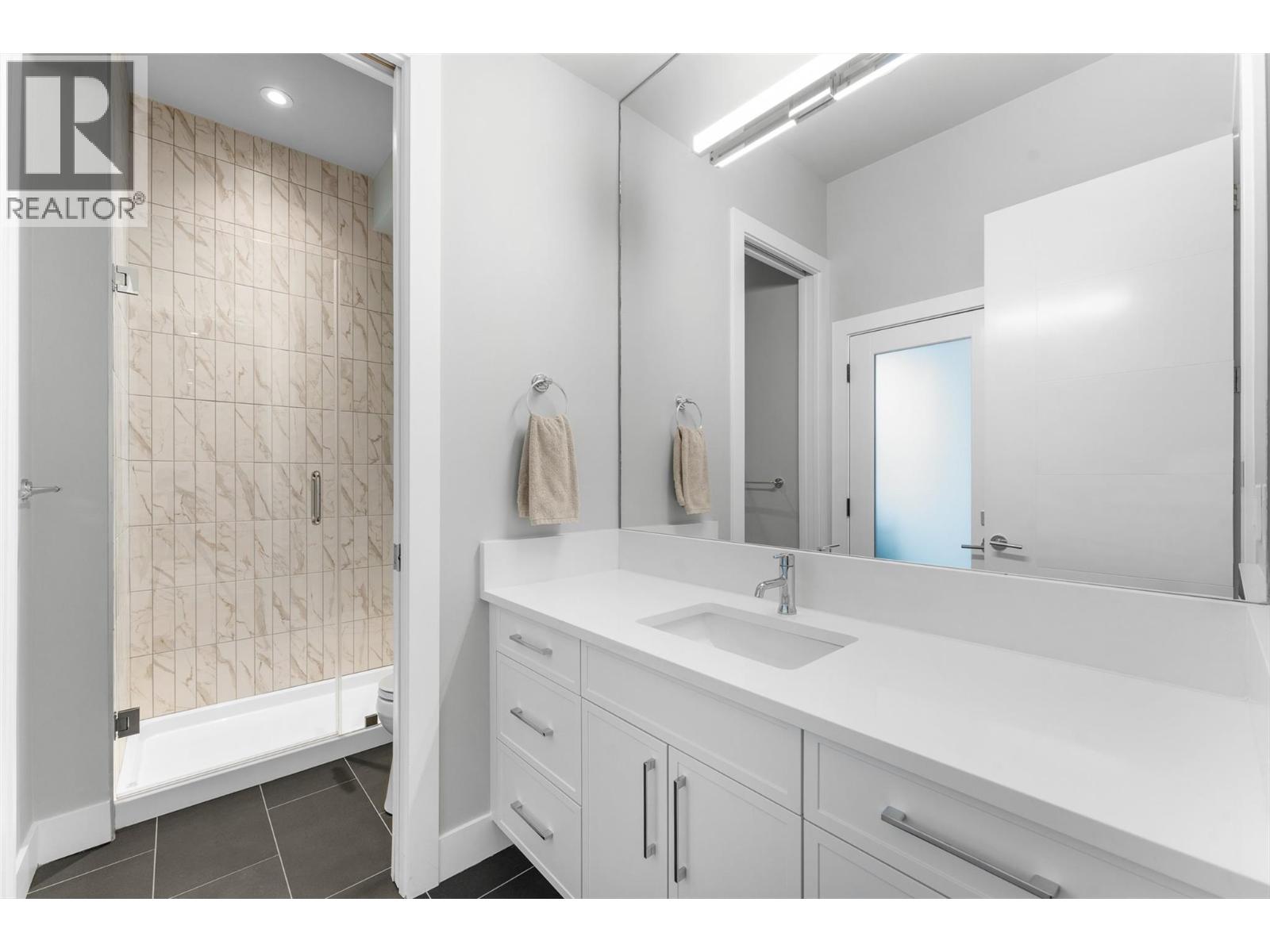 541 Clifton Court, Kelowna