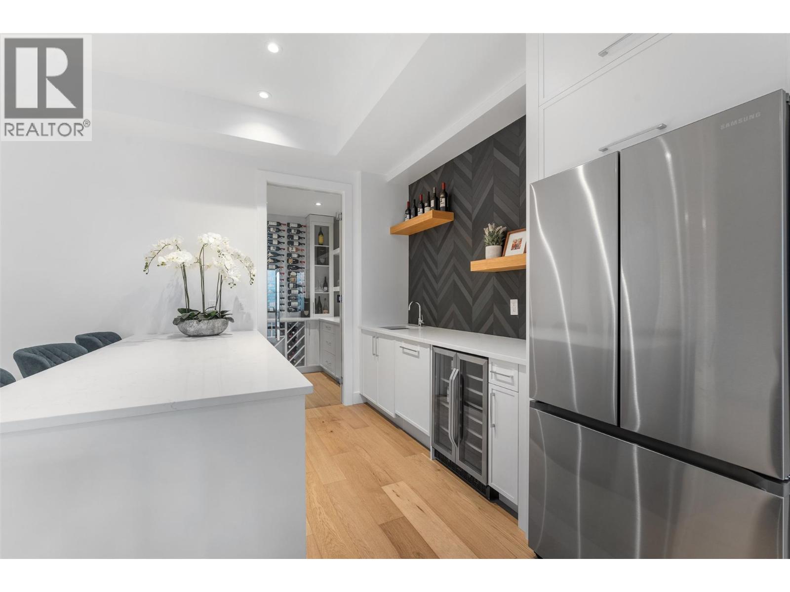 541 Clifton Court, Kelowna