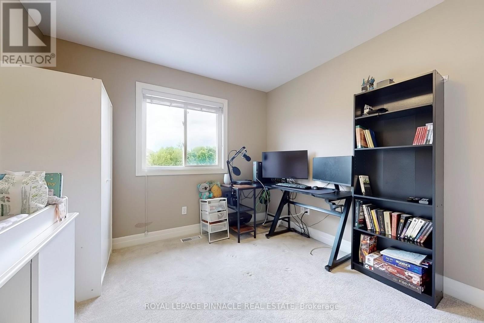 #3 275 OLD HURON ROAD - 31