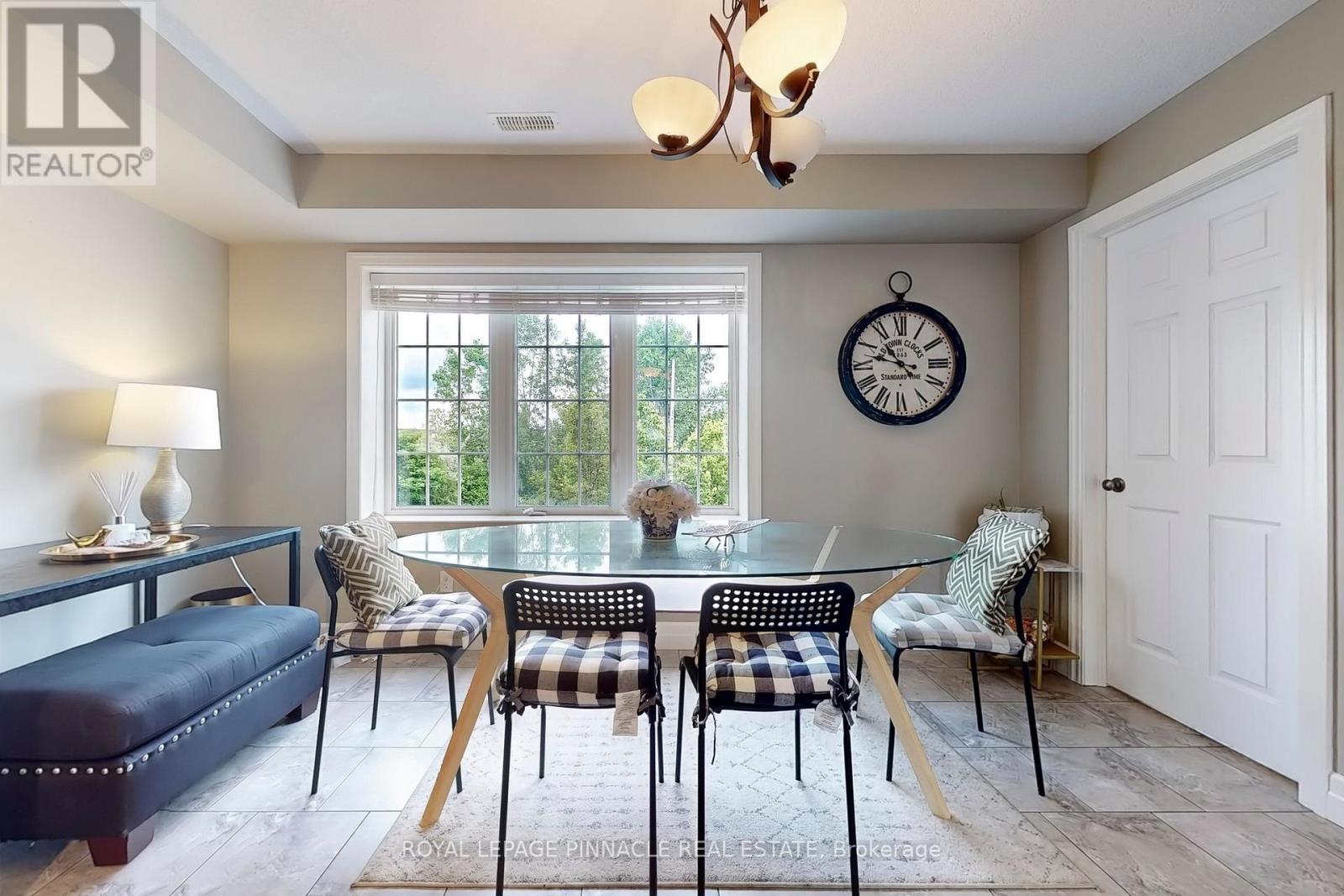 #3 275 OLD HURON ROAD - 21