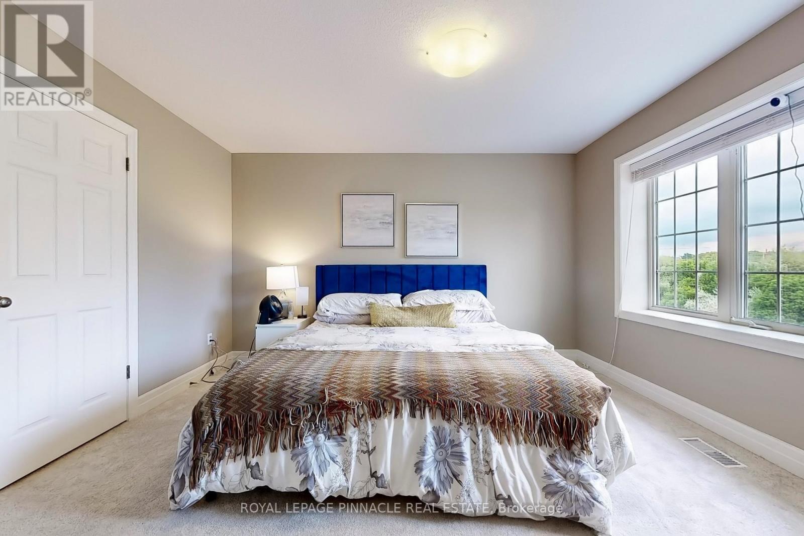 #3 275 OLD HURON ROAD - 25