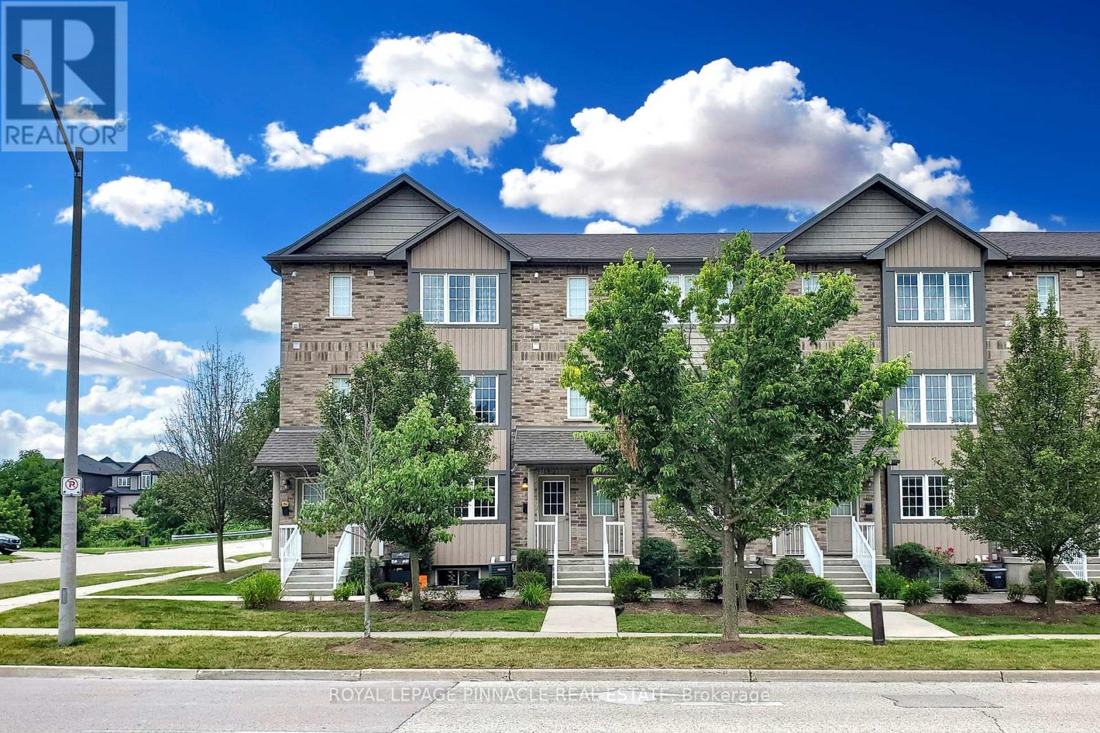 #3 275 OLD HURON ROAD - 6