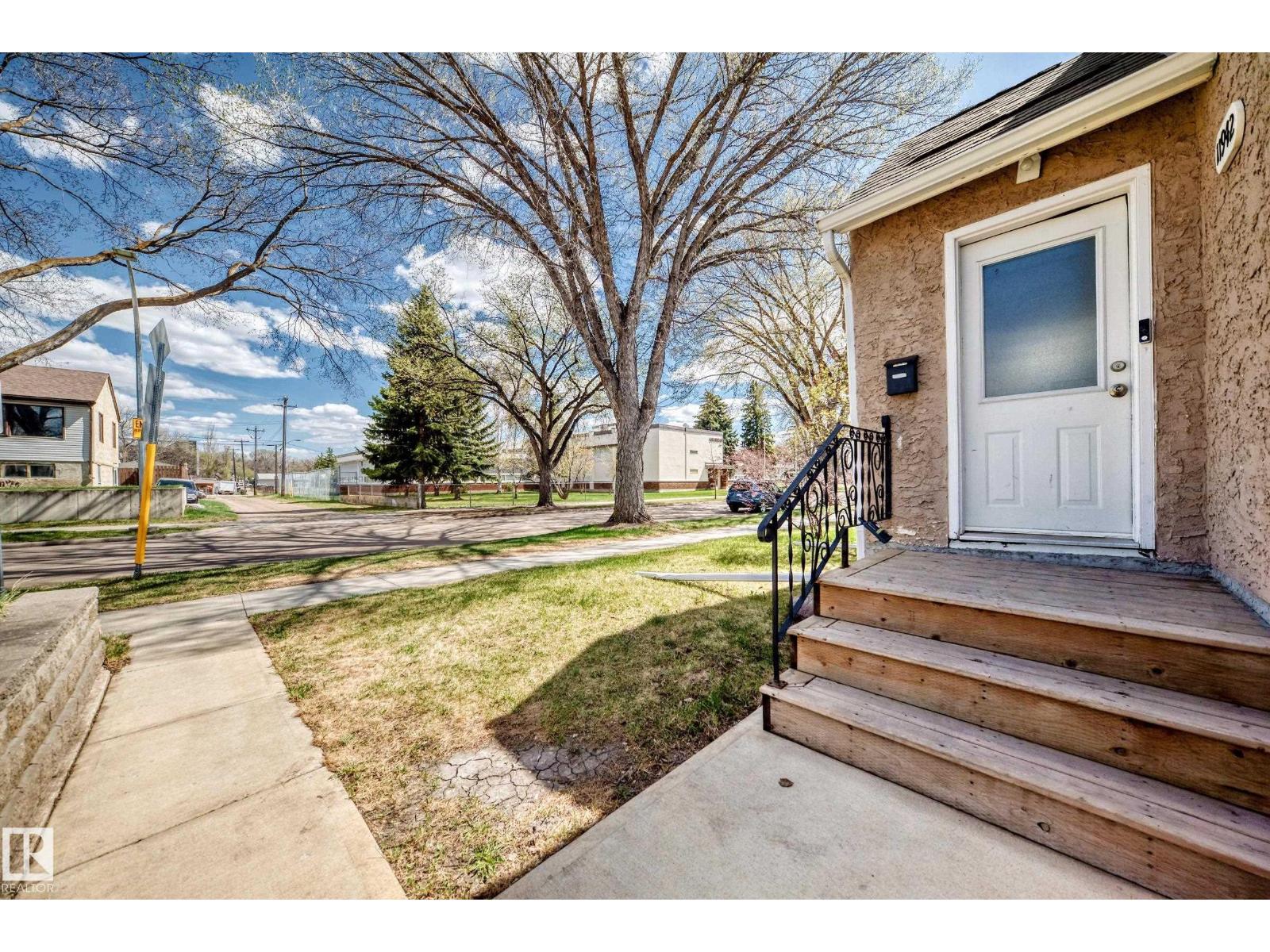 11942 62 ST NW, Edmonton