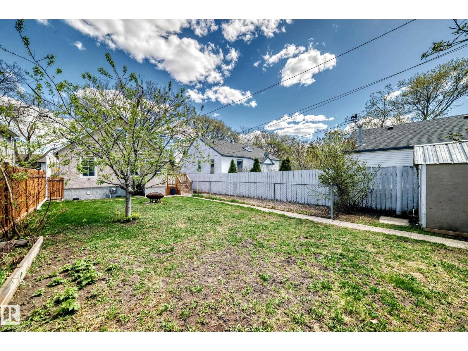 11942 62 ST NW, Edmonton