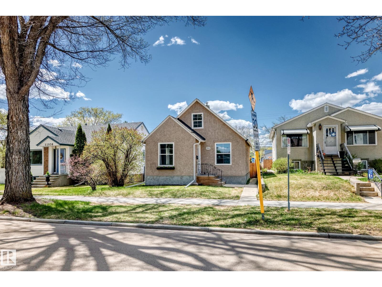 11942 62 ST NW, Edmonton