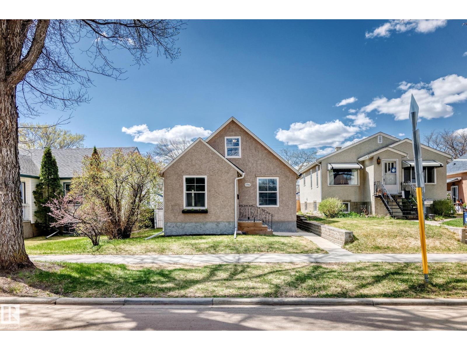 11942 62 ST NW, Edmonton