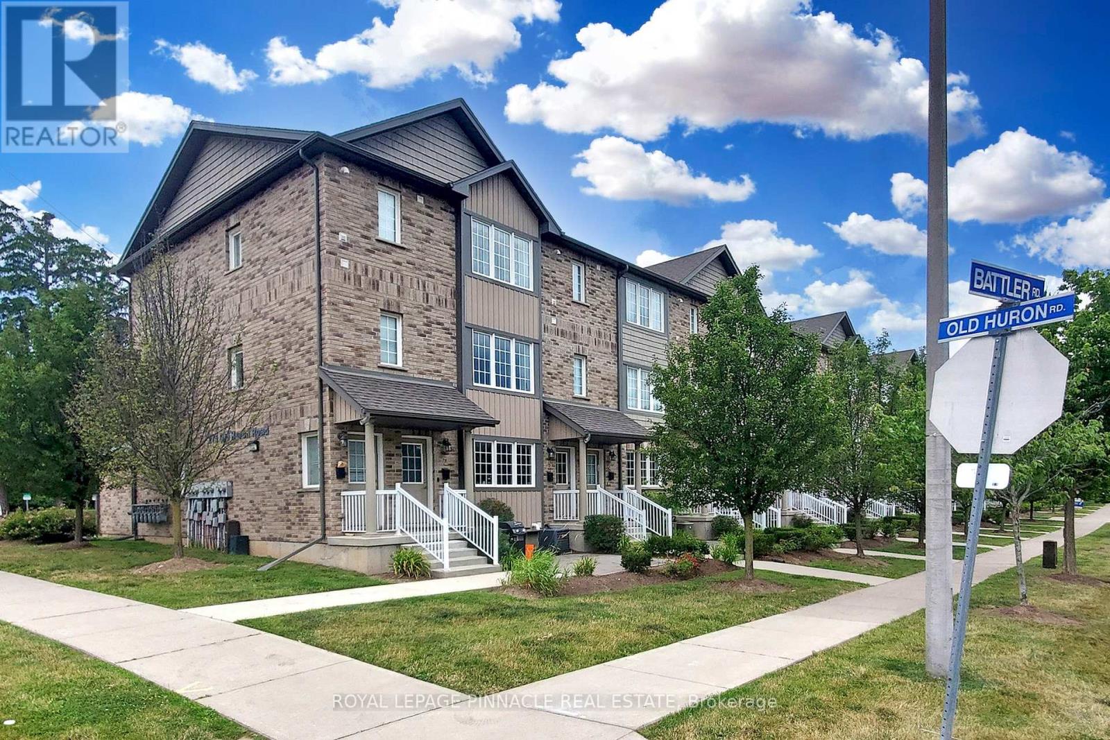 #3 275 OLD HURON ROAD - 7