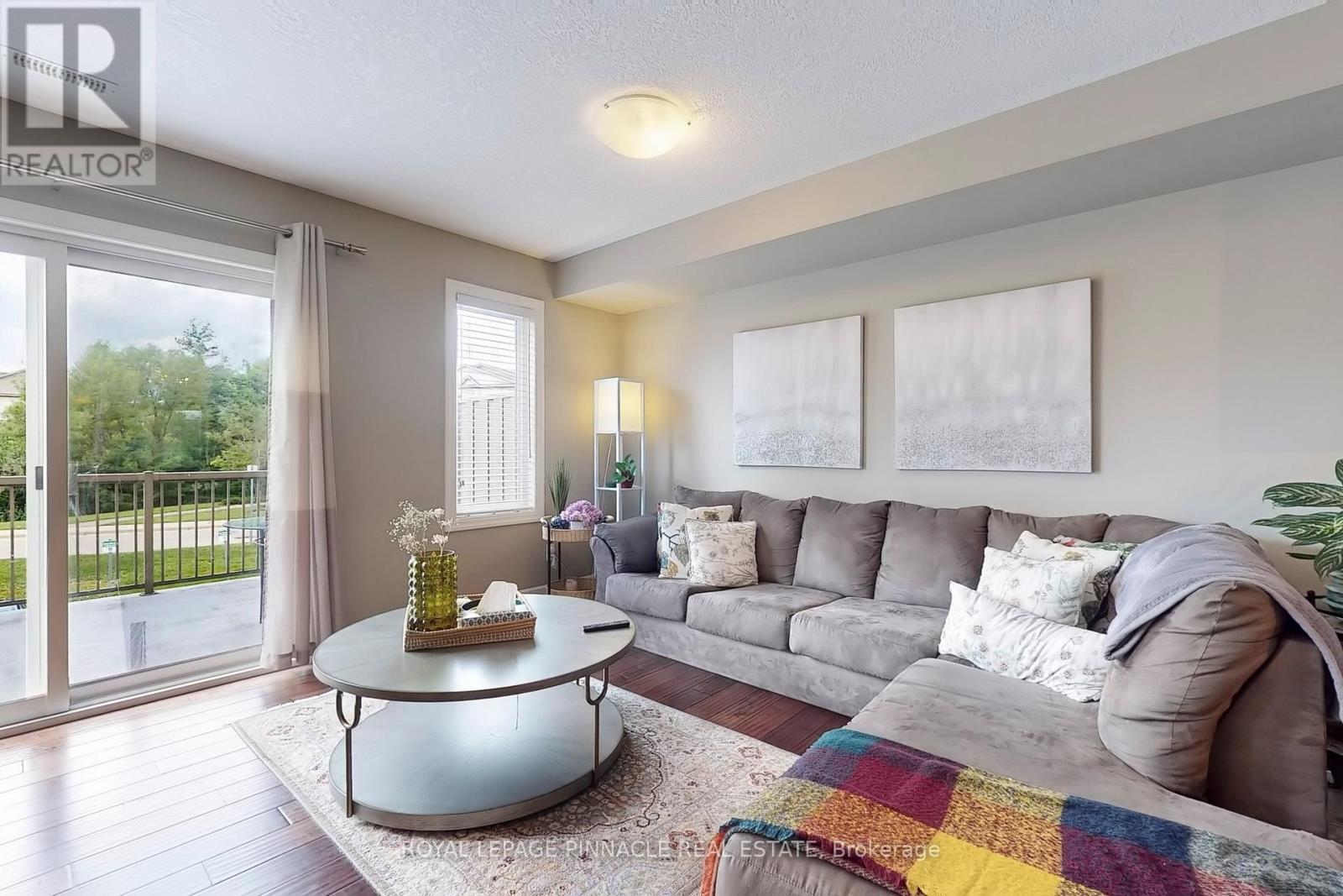 #3 275 OLD HURON ROAD - 10