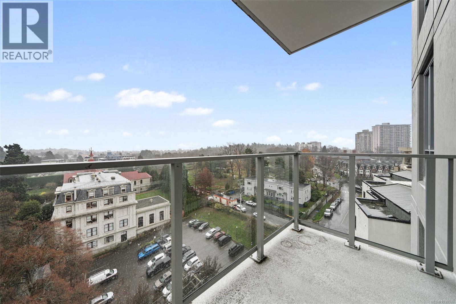 #1104 777 Belleville St - 19