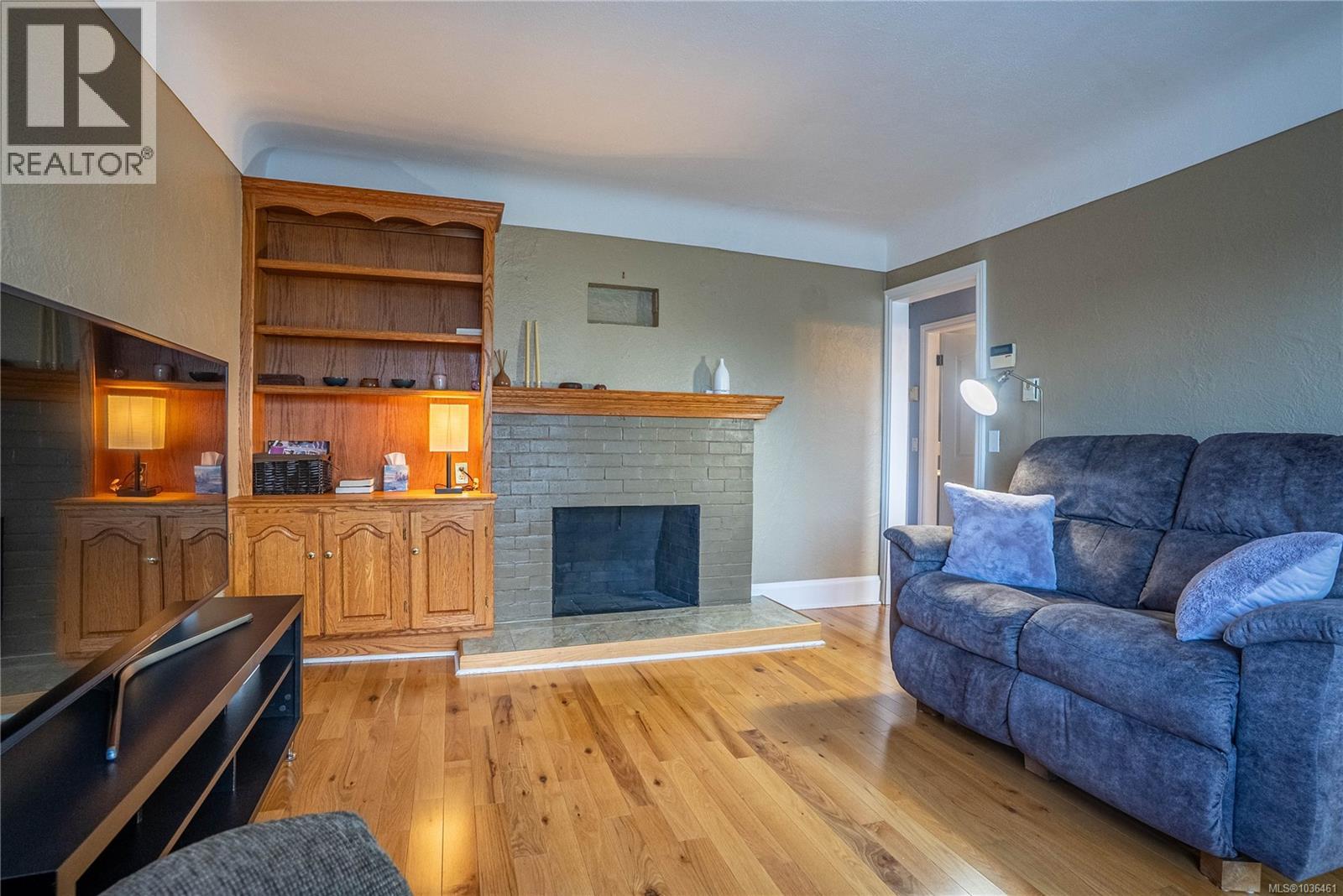 3165 Wascana St - Image 3