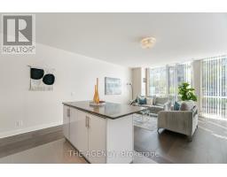 105 - 825 Church Street, Toronto, ON M4W3Z4 Photo 11