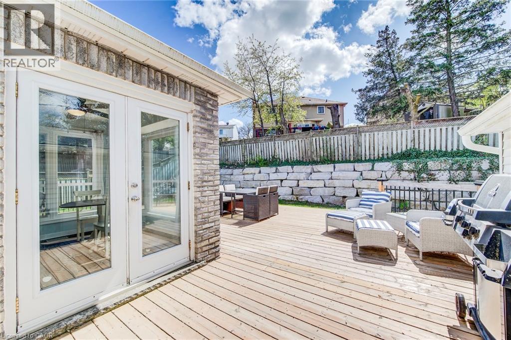 13 GATEVIEW Drive - 36