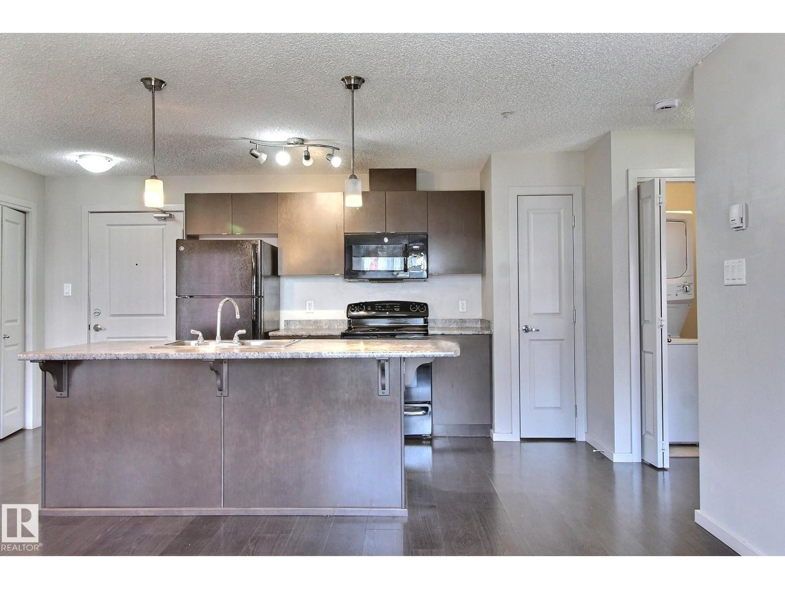 #324 344 WINDERMERE RD NW - 4