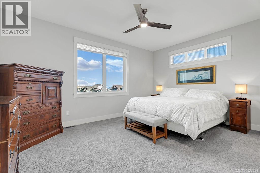 #5 720 Russell Rd - 9