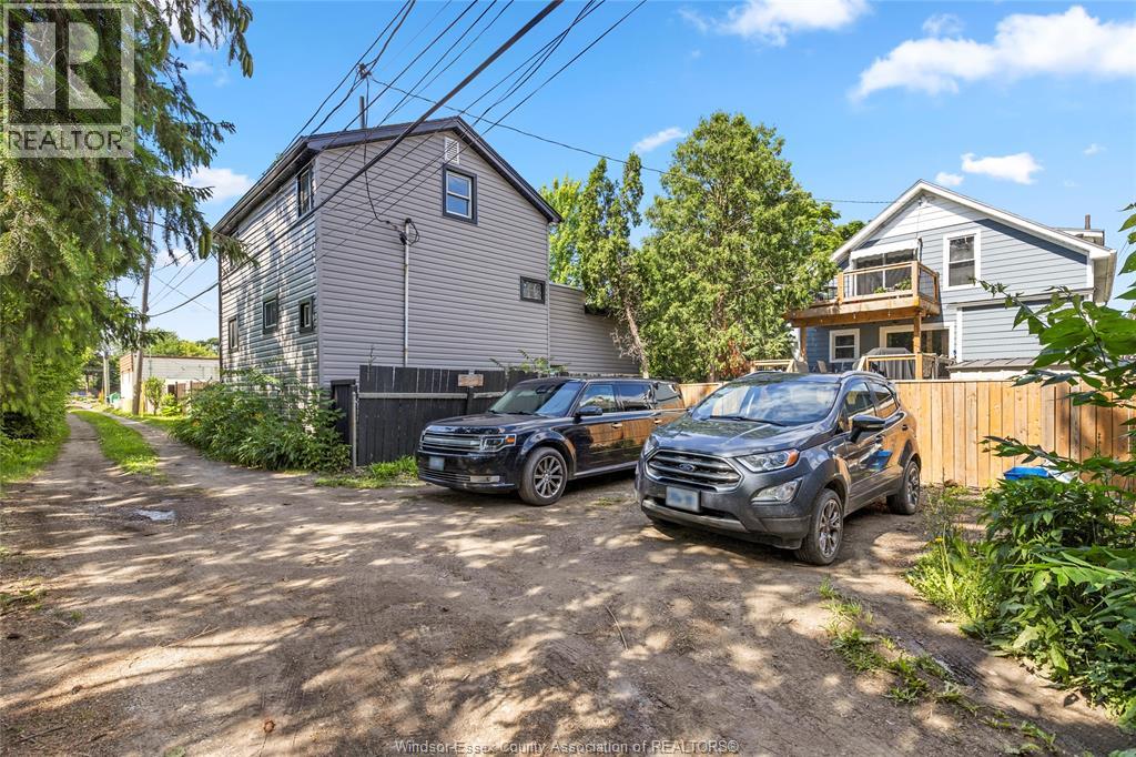 825 ELLROSE AVENUE Unit# LOWER, Windsor, Ontario, N8Y3W6 — Photo 9