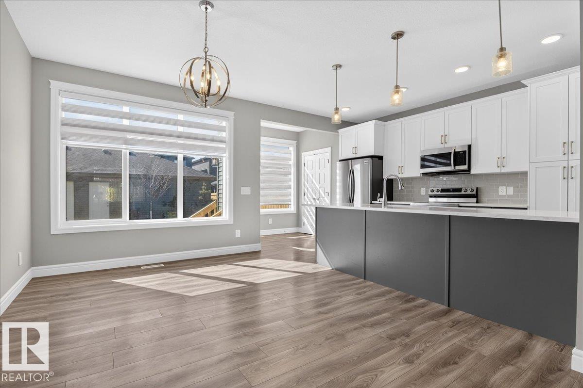 1445 KESWICK DR SW SW - 18