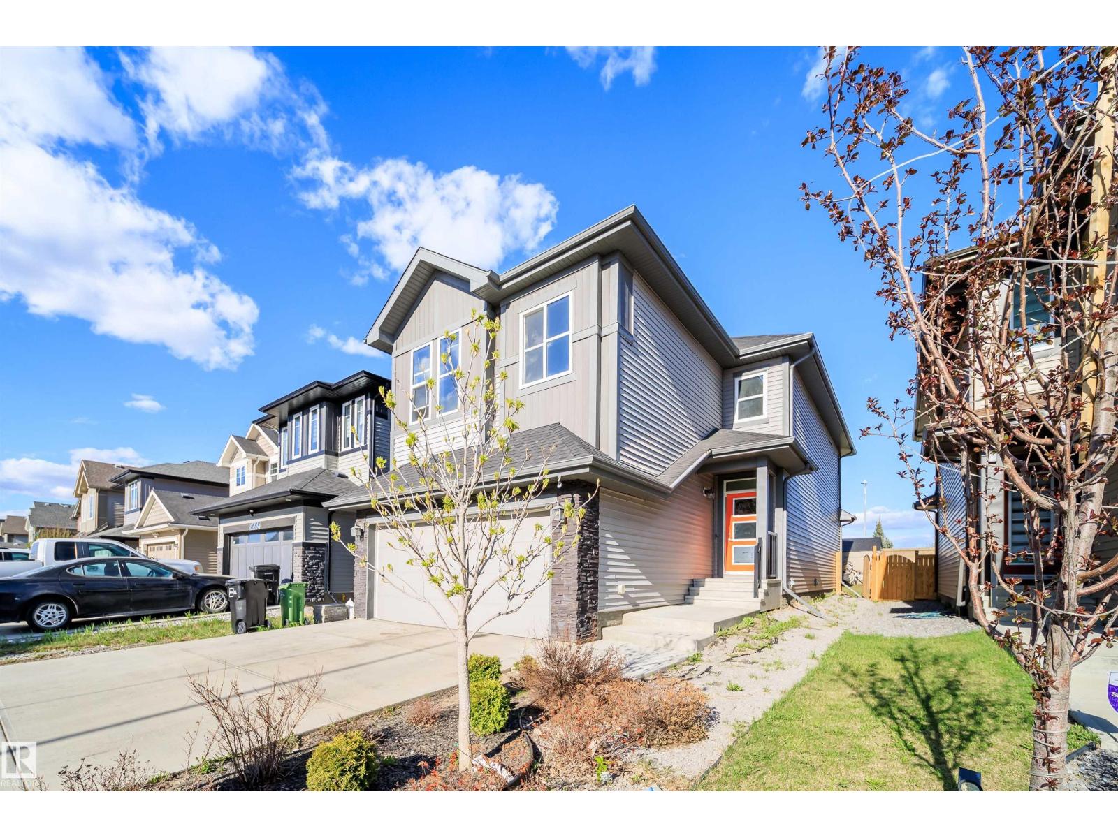 9651 229 ST NW, Edmonton
