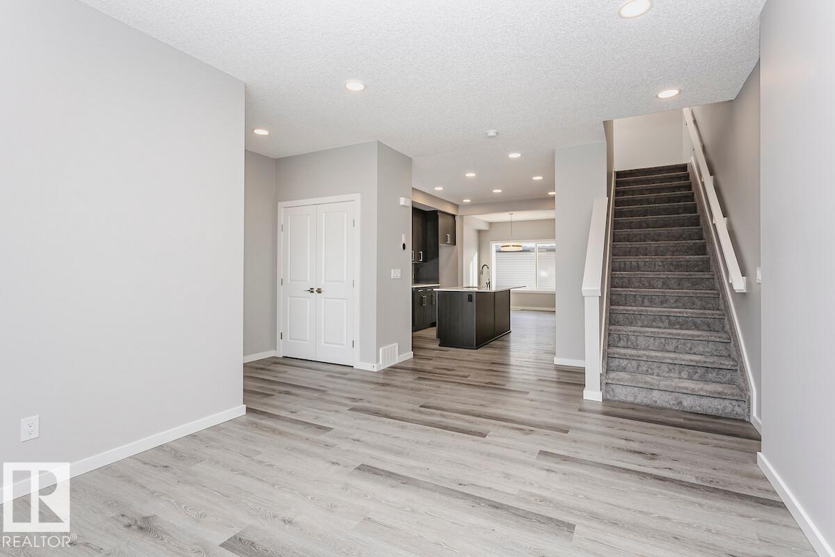 314 Hawthorn WY, Leduc