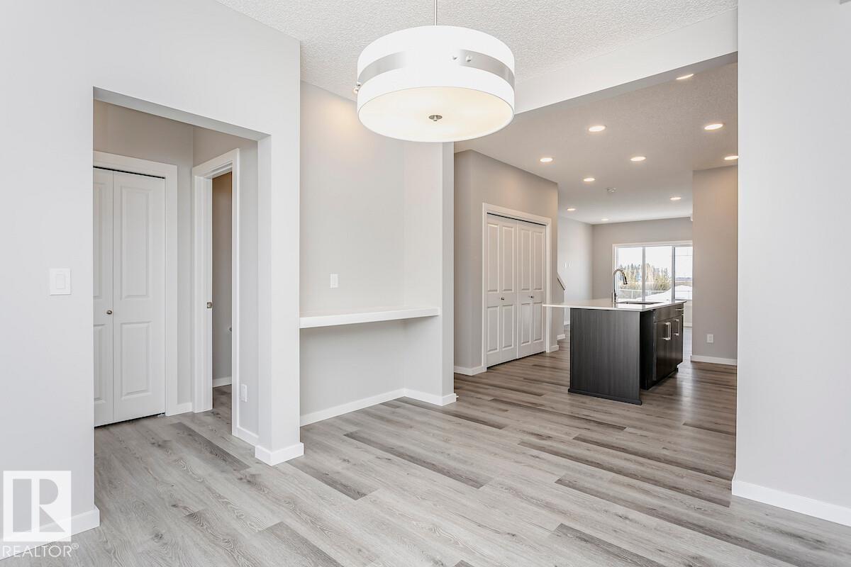 314 Hawthorn WY, Leduc