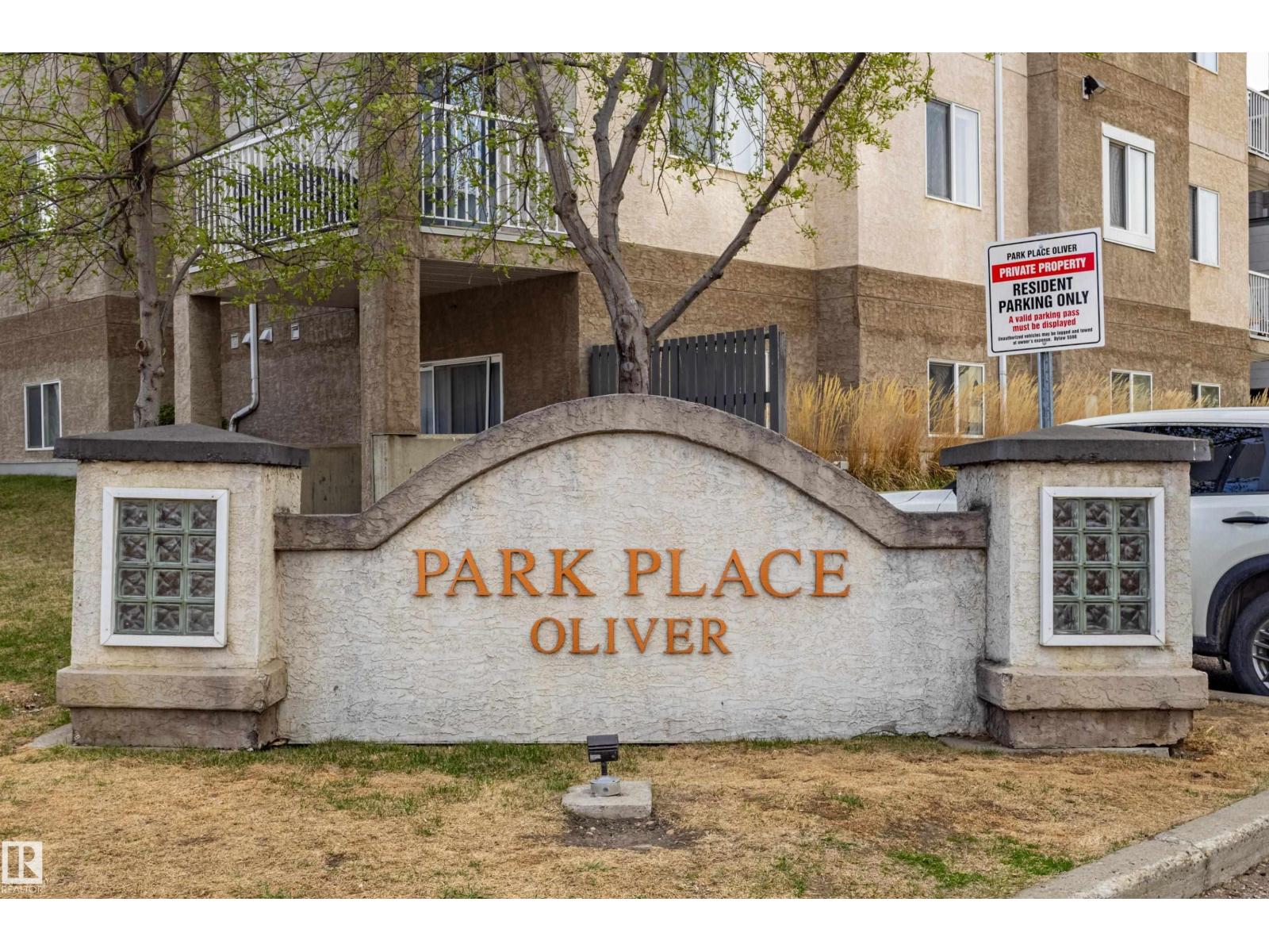 #227 10535 122 ST NW — photo 43