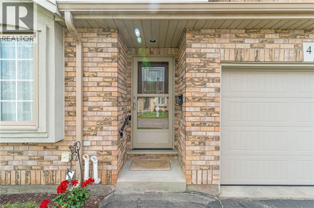 110 SOMERSET Road Unit# 4, Brantford, Ontario, N3R5A8 — Photo 13