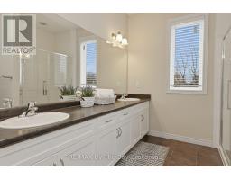 126 Delphi Lane, Blue Mountains, ON N0H1J0 Photo 14