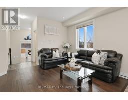 126 Delphi Lane, Blue Mountains, ON N0H1J0 Photo 9