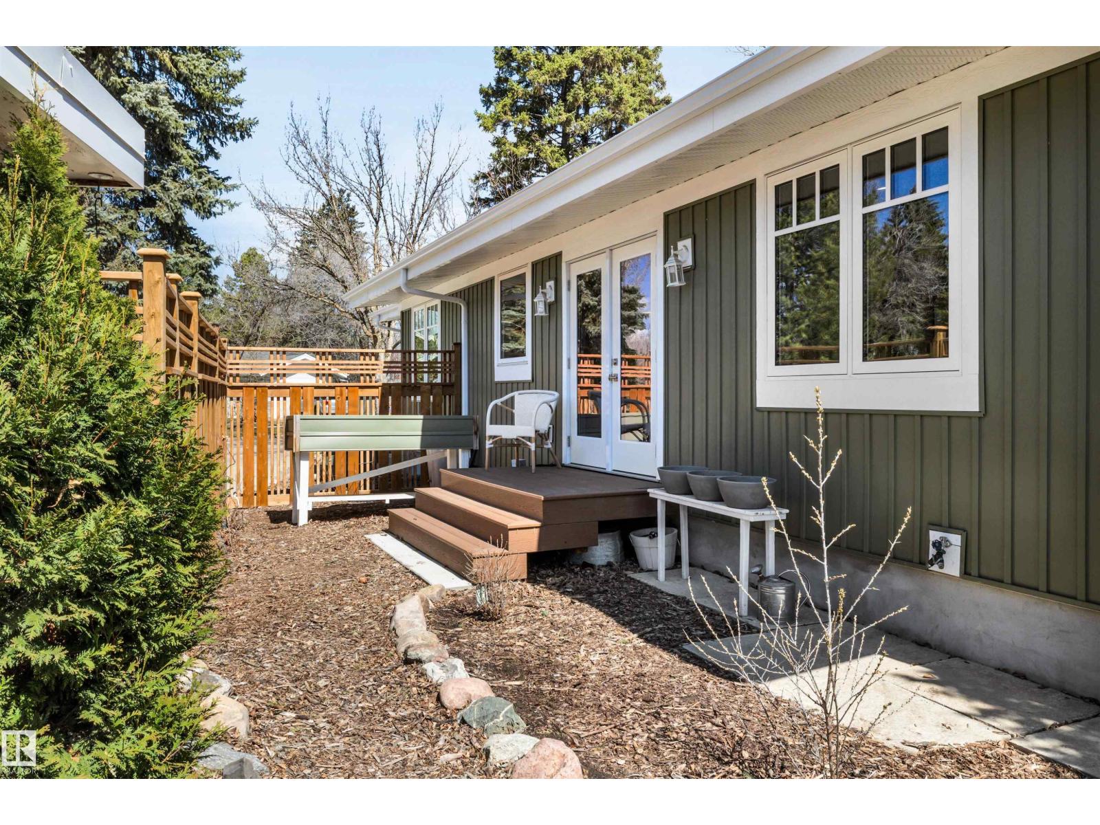 37 GLENMORE CR, St. Albert