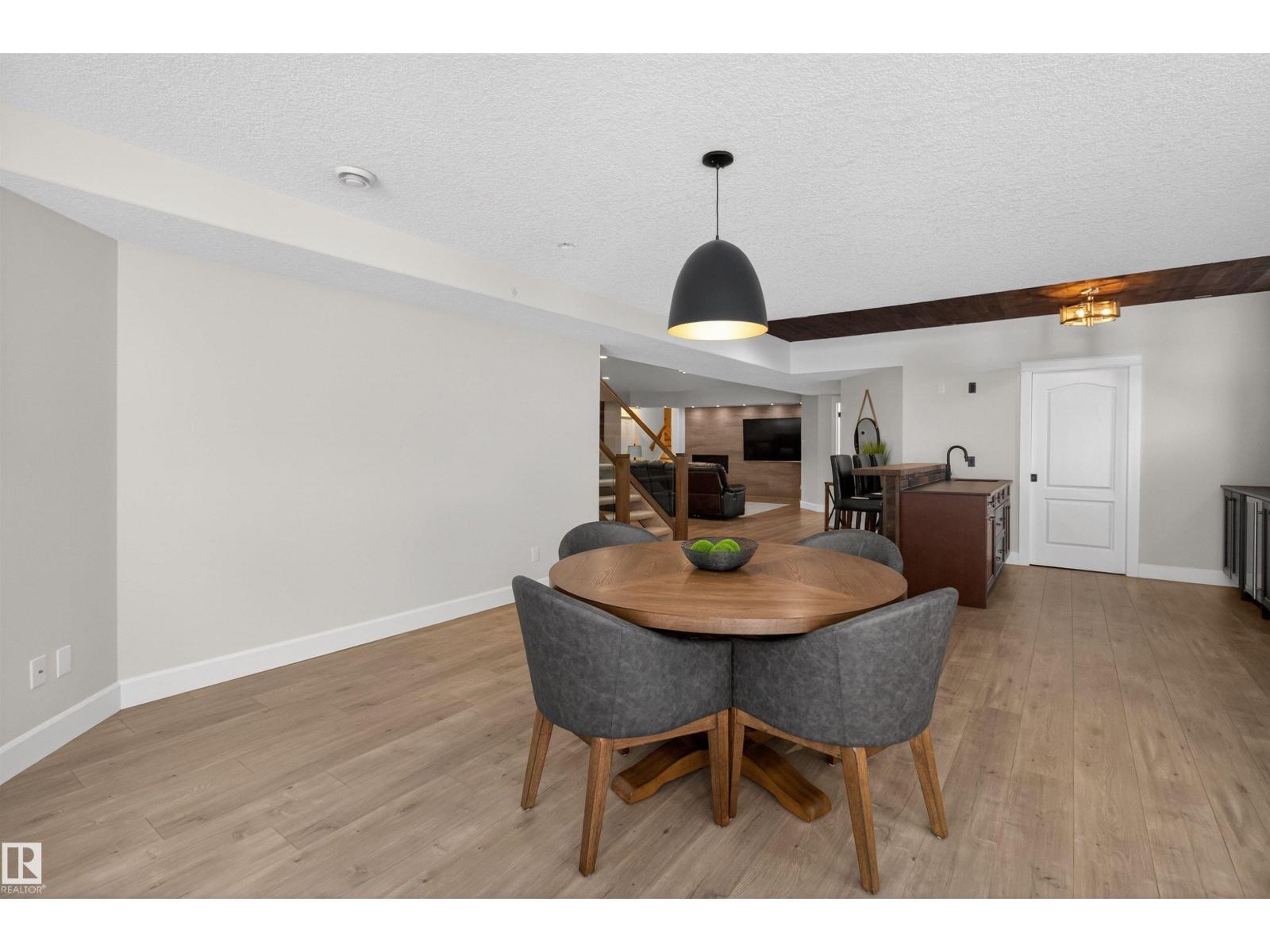 525 ESTATE DR, Sherwood Park