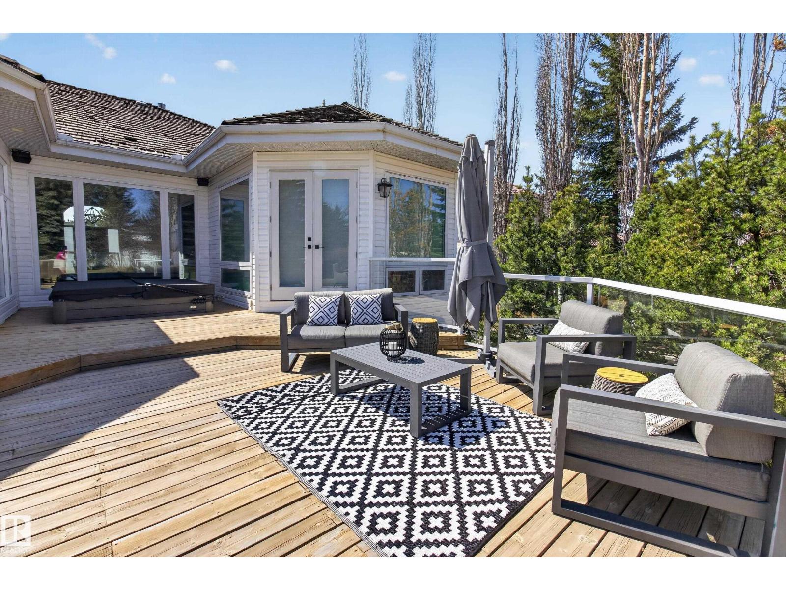 525 ESTATE DR, Sherwood Park