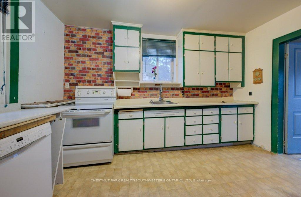 99 WOOLWICH STREET S - 9