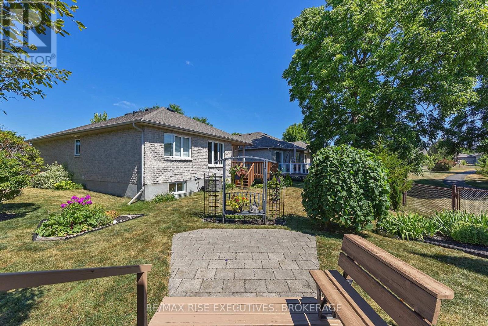 118 SHERIDAN STREET - 14