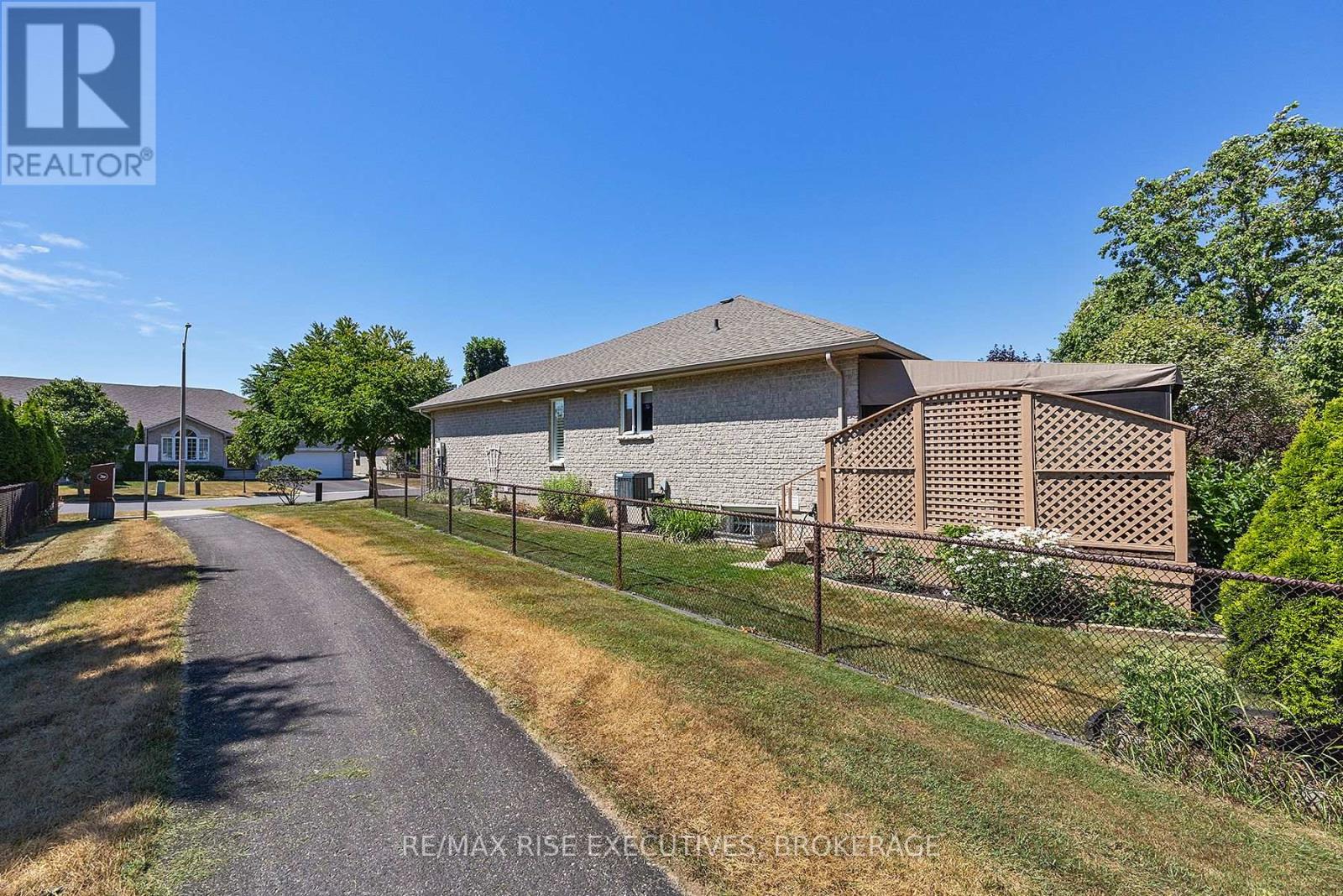 118 SHERIDAN STREET - 7