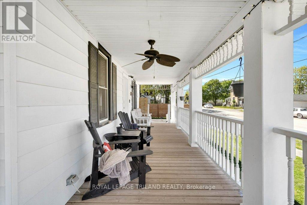 311 WARWICK STREET - 13