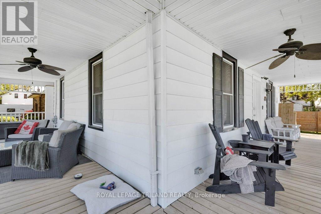 311 WARWICK STREET - 14