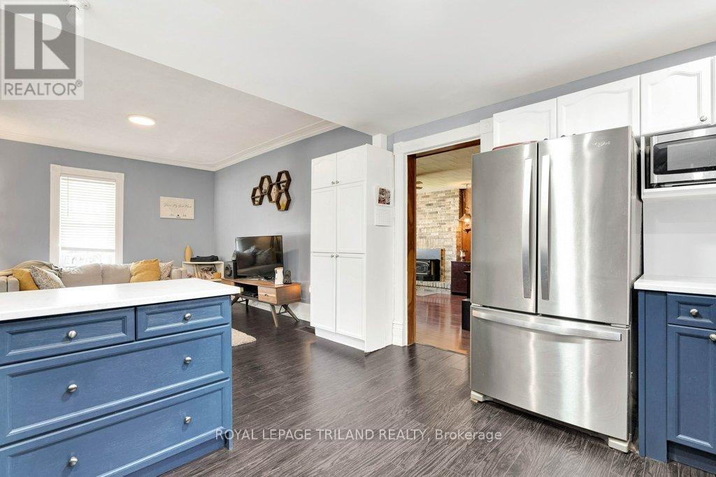 311 WARWICK STREET - 26