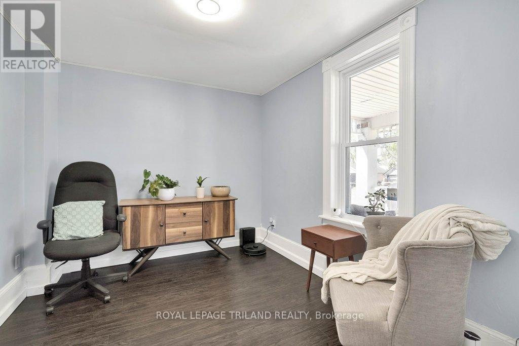 311 WARWICK STREET - 33