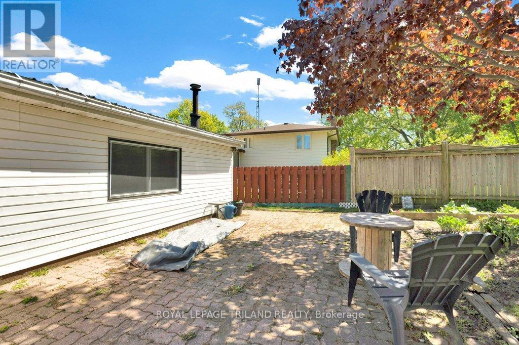 311 WARWICK STREET - 43