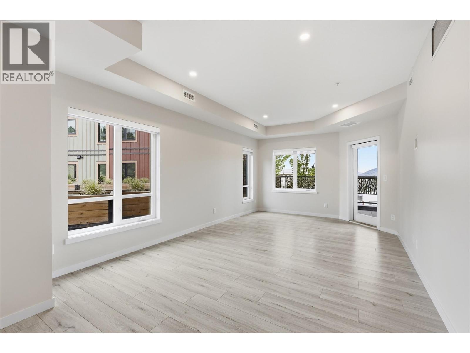 #2101 1405 SPRINGHILL Drive - 9