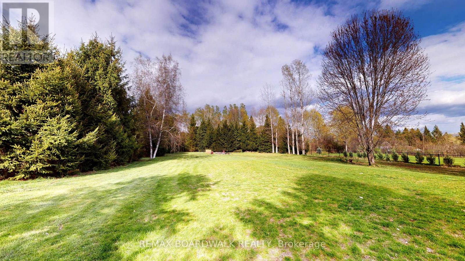 7 MEADOWVIEW DRIVE - Image 3