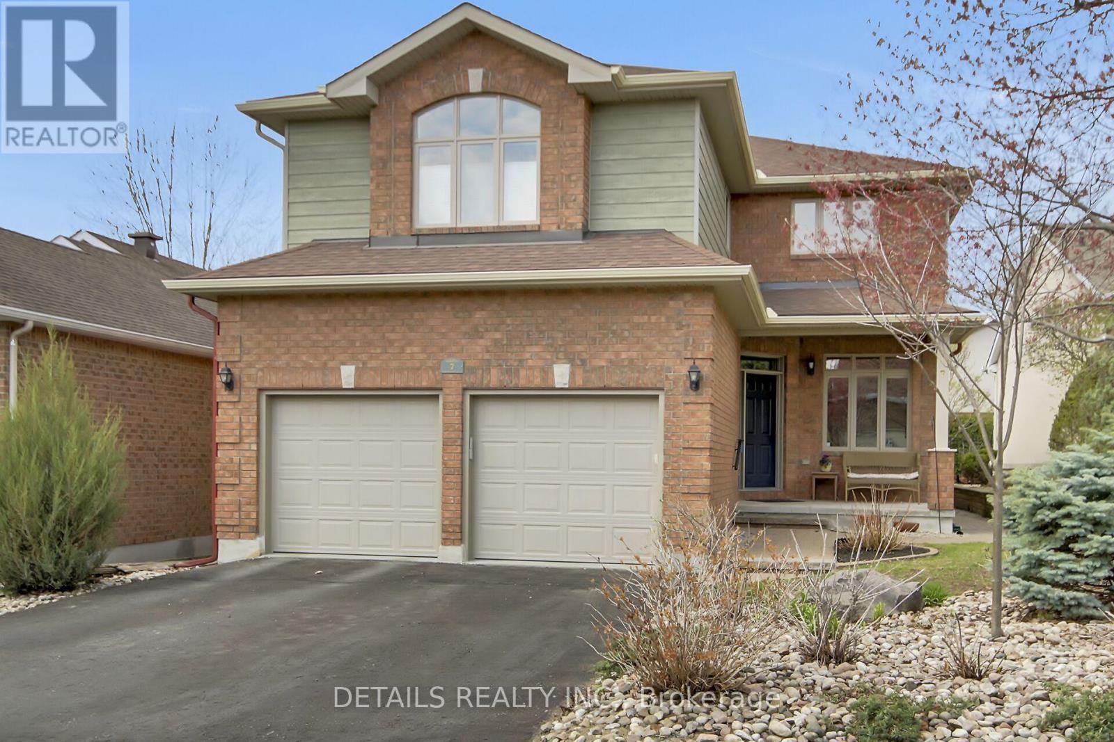 7 STONECROFT TERRACE - 1