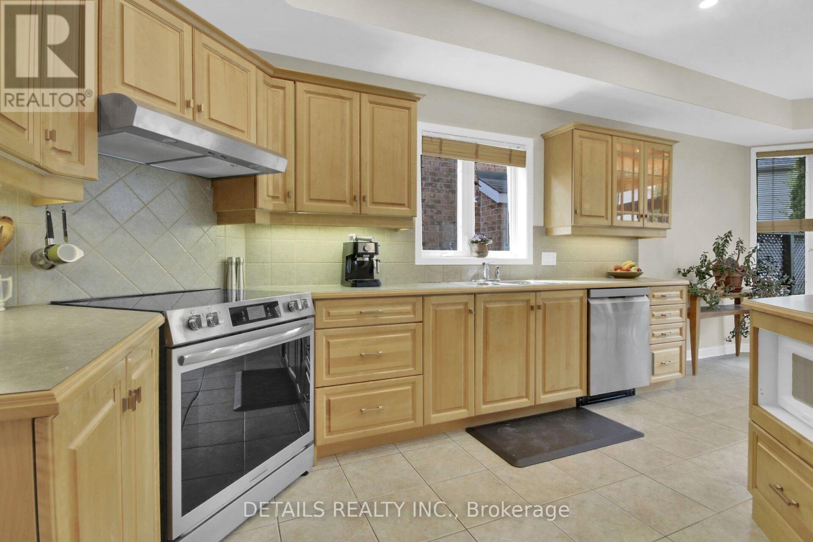 7 STONECROFT TERRACE - 6