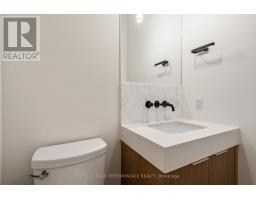 31 Commanda Way, Ottawa, ON K1M1G1 Photo 12