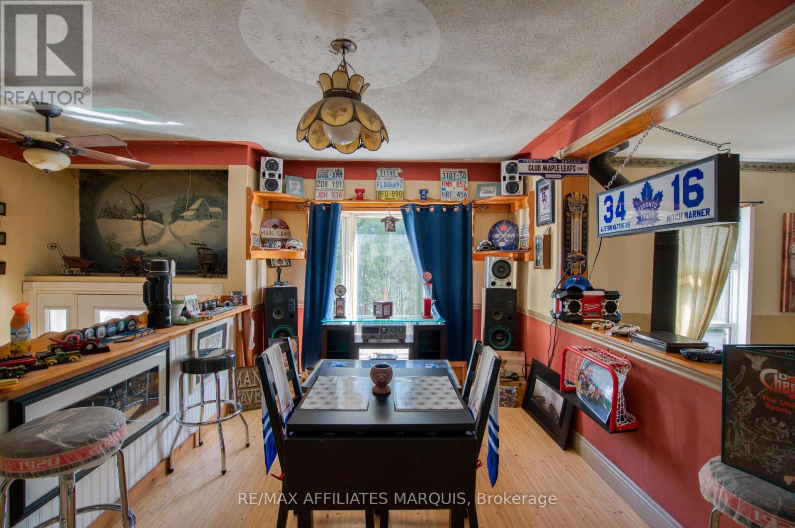 641 HARPER ROAD - 11