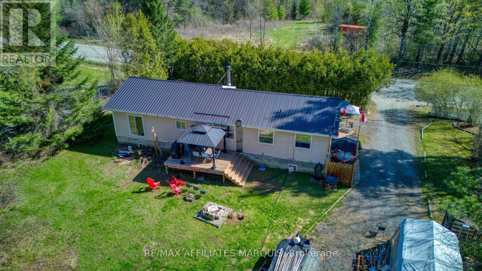 641 HARPER ROAD - 22