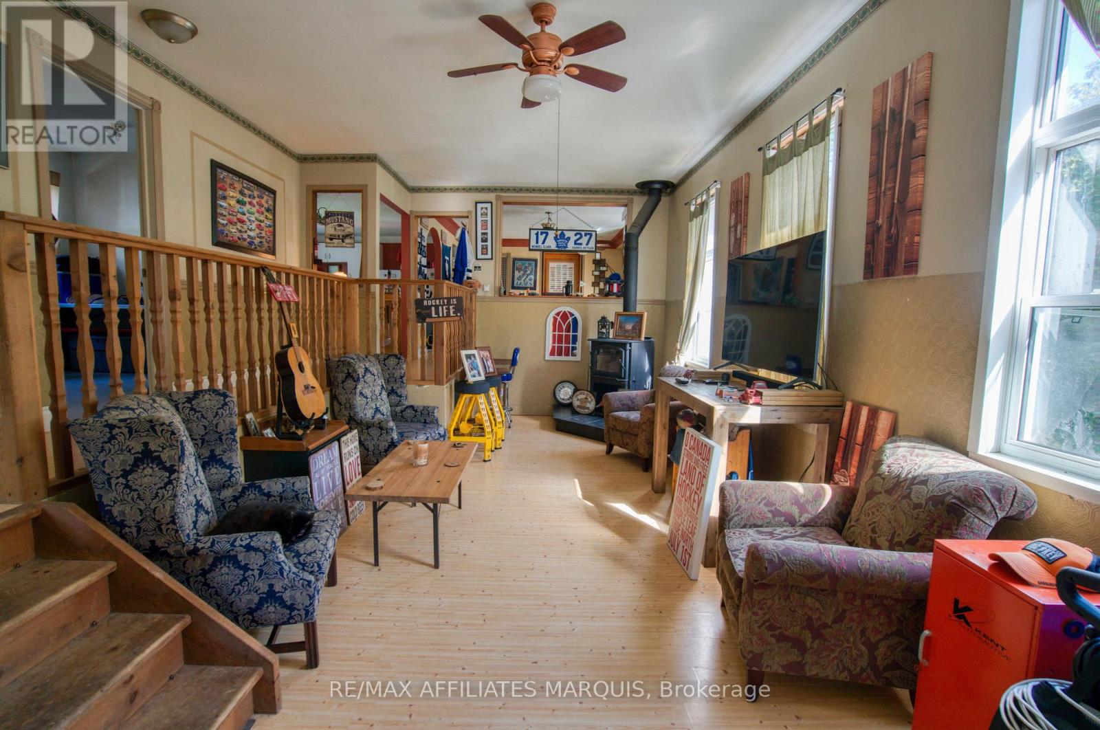 641 HARPER ROAD - 3