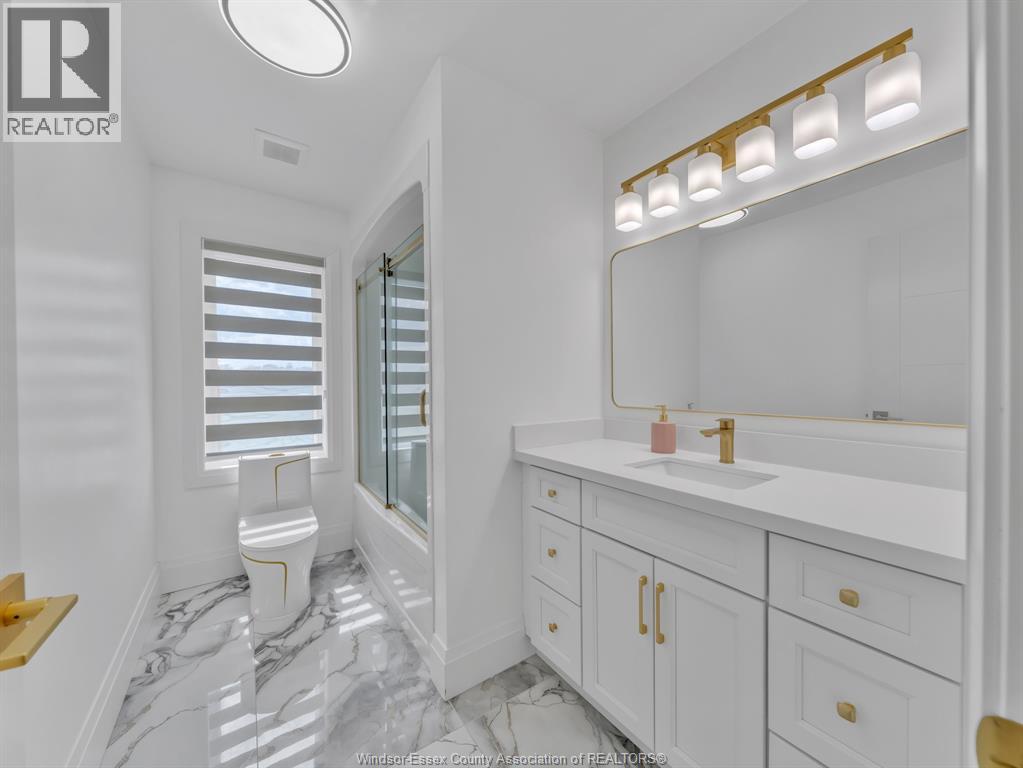 3684 SUTTON AVENUE - 22